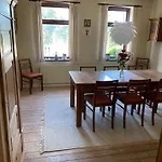 Spacious Country Near Forest And Border Feriehus *